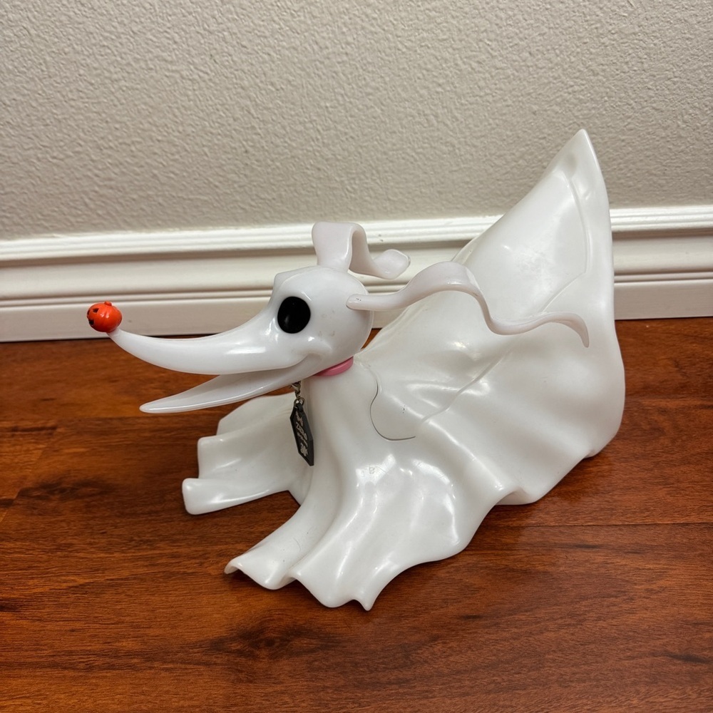 Disneyland Parks Nightmare Before Christmas Zero Popcorn Bucket